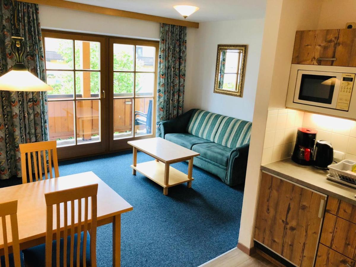Ferienhaus Hotel Roesslwirt Kirchberg in Tirol Bagian luar foto