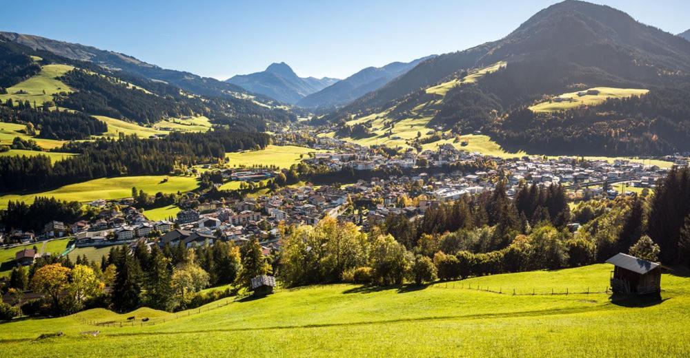 Ferienhaus Hotel Roesslwirt Kirchberg in Tirol Bagian luar foto